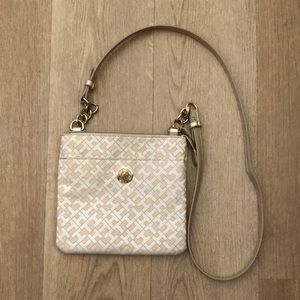 Tommy Hilfiger Beige & Gold Crossbody/Shoulder Bag